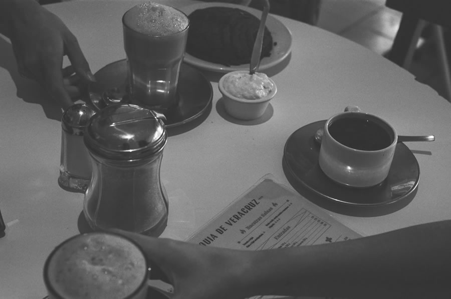Cup of La Parroquia de Veracruz Coffee showcasing authentic Veracruz Coffee Tradition